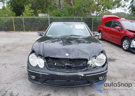 2007 Mercedes-Benz Clk 550 from USA, damaged, VIN WDBTK72F47T080136